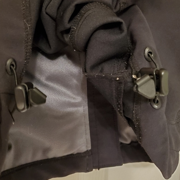 Columbia Sportswear Titanium Zip-Up Cargo Jacket Black Lightweight Womens Large - Picture 9 of 9